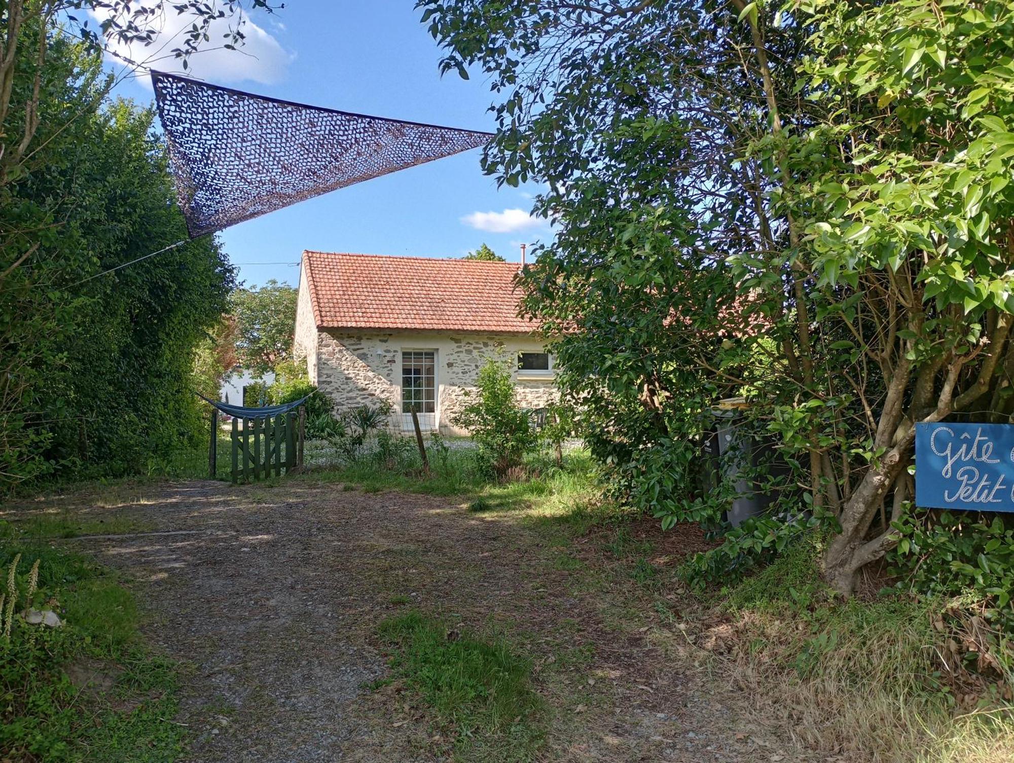 Le Petit Gué - Soleil Couchant Frossay Habitación foto